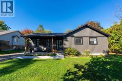 4072 COLLINGWOOD STREET Plympton-Wyoming, ON N0N 1J6