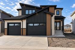 83 Cornerstone Heights  Winnipeg, MB R2V 5G3