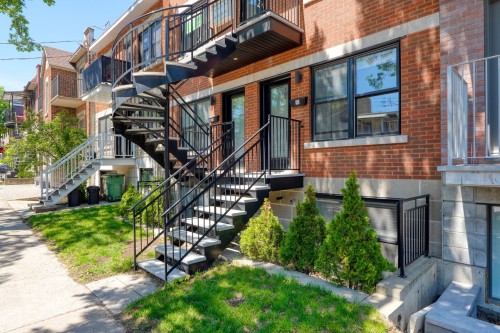 101-5361 Av. Jeanne-d'Arc  Montréal (Rosemont/La Petite-Patrie), QC H1X 2E3