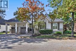 713 HIDDEN GROVE LANE  Mississauga, ON L5H 4L2