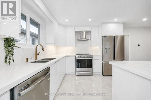 765 Dodsworth Crescent, Mississauga, ON 