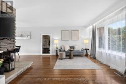100 PERIVALE CRESCENT Toronto, ON M1J 2C3