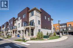 31 DRYDEN Lane  Hamilton, ON N8H 1N4