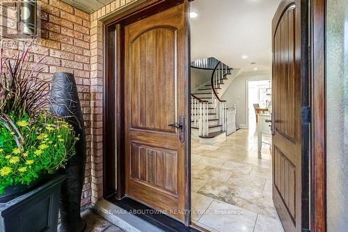 2080 Mckerlie Crescent, Burlington, ON 