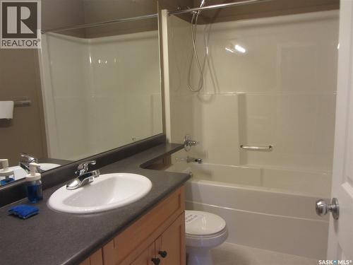 562 Blackburn Crescent, Saskatoon, SK 