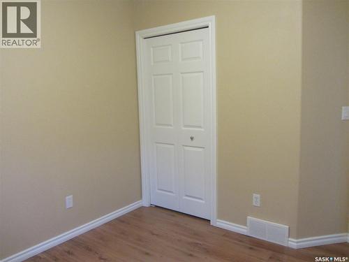 562 Blackburn Crescent, Saskatoon, SK 