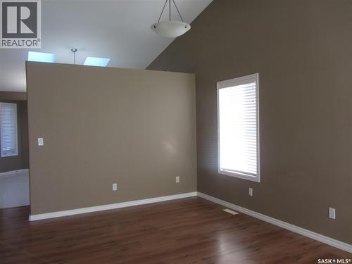 562 Blackburn Crescent, Saskatoon, SK 