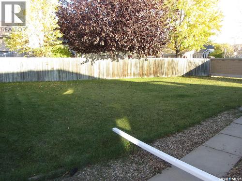 562 Blackburn Crescent, Saskatoon, SK 