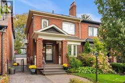 258 DELORAINE AVENUE Toronto, ON M5M 2B3
