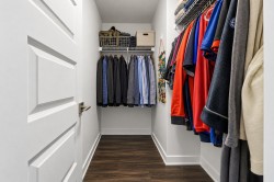 Closet - 