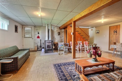 Salle familiale - 458 Rue Principale (St-Évarist), Courcelles/Saint-Évariste, QC 