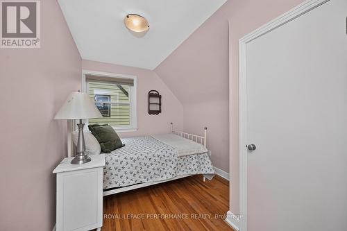 140 Begonia Avenue, Ottawa, ON 
