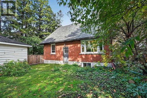 140 Begonia Avenue, Ottawa, ON 