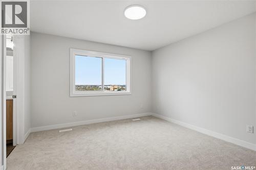 273 Mark Bend, Saskatoon, SK 