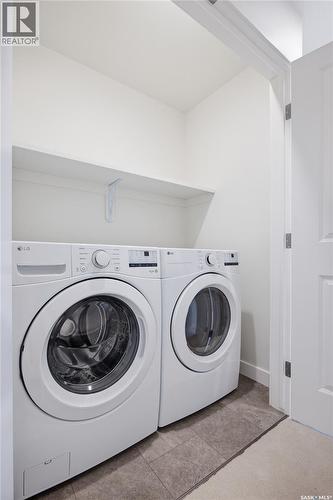 273 Mark Bend, Saskatoon, SK 