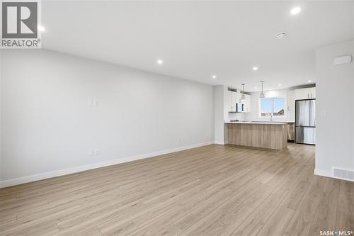 273 Mark Bend, Saskatoon, SK 