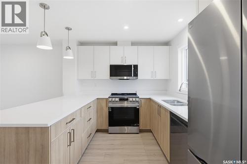 273 Mark Bend, Saskatoon, SK 
