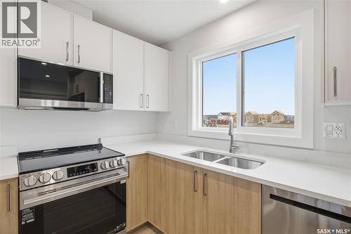 273 Mark Bend, Saskatoon, SK 