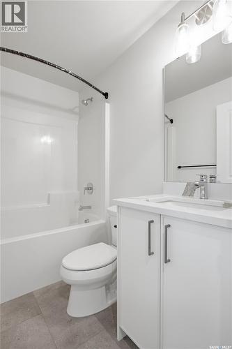 263 Mark Bend, Saskatoon, SK 