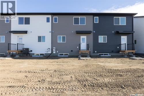 263 Mark Bend, Saskatoon, SK 