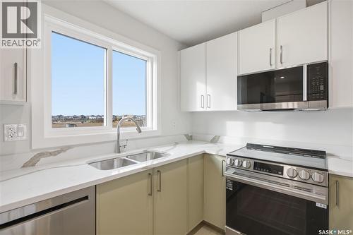 263 Mark Bend, Saskatoon, SK 