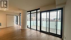 617 - 25 RICHMOND STREET E  Toronto, ON M5C 0A6