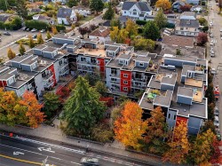 #210-1315 Esquimalt Rd Esquimalt, BC V9A 3P5