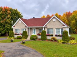 88 Rue Queen  Grenville, QC J0V 1J0