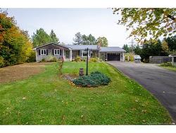 16 Sandra DR  Quispamsis, NB E2G 1E7