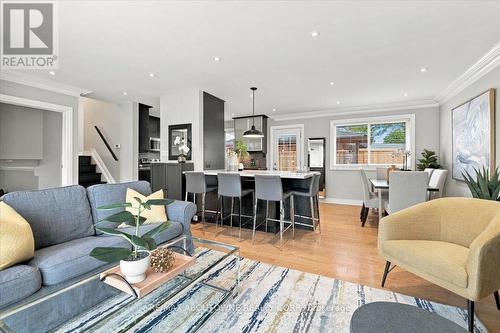 340 Duncombe Drive, Burlington, ON 