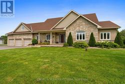 5579 LOMBARDY DRIVE  Ottawa, ON K0A 2W0
