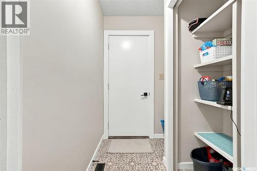 231 Williston Drive, Regina, SK 