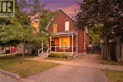271 PARK Avenue  Brantford, ON N3S 5K8