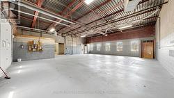 3B4 - 305 ARMSTRONG AVENUE  Halton Hills, ON L7G 4X6