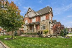 127 CATHEDRAL DRIVE  Whitby (Rolling Acres), ON L1R 3L9