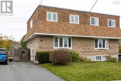 51 John Cross Drive  Dartmouth, NS B2W 1X1