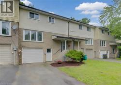 113 CHURCHILL Street  Waterloo, ON N2L 2X1