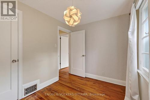 139 Renfrew Avenue, Ottawa, ON 