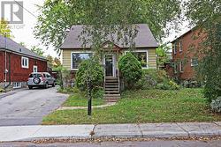 22 HADDON AVENUE Toronto, ON M1N 2K8