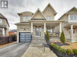 25 OVERHOLD CRESCENT Richmond Hill, ON L4E 0L9