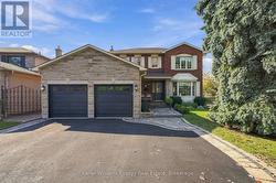 250 GLEN HILL DRIVE  Whitby (Blue Grass Meadows), ON L1N 7J8