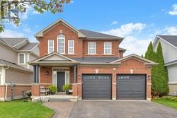 92 SHERRINGTON DRIVE  Scugog, ON L9L 2E6