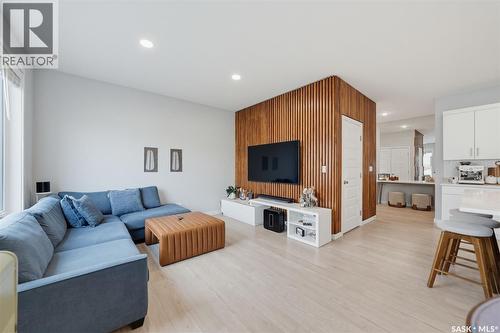 574 Mcfaull Crescent, Saskatoon, SK 