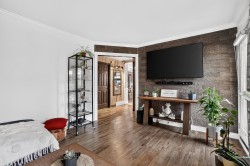 Salon - 