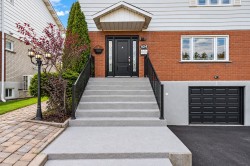 424 Av. Dunn  Laval (Chomedey), QC H7W 4A9
