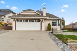 870 Regent Crescent  Kamloops, BC V1S 1X1