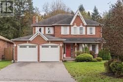 5 GRADY DRIVE  Clarington, ON L1B 1J1