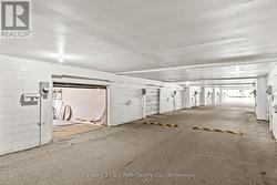 private garage access - 