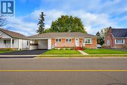 49 MORTON Avenue  Brantford, ON N3R 2N6