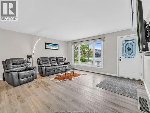 8520 Middle Sideroad, Mcgregor, ON 